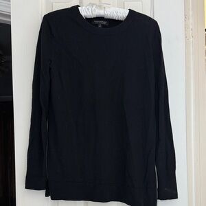 Banana Republic Classic Black Crew Neck Sweater